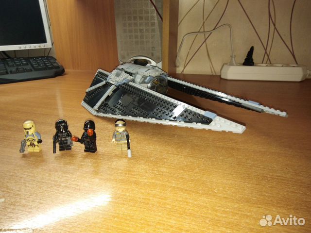 Lego Star Wars 75154 (Ударный имперский истребител