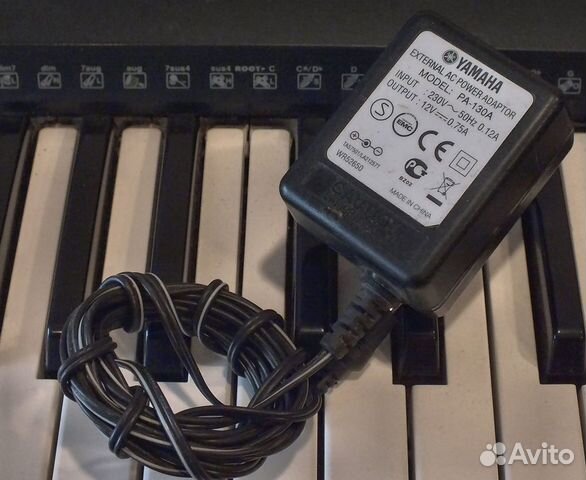 Yamaha PSR E423 Yamaha PSR E423