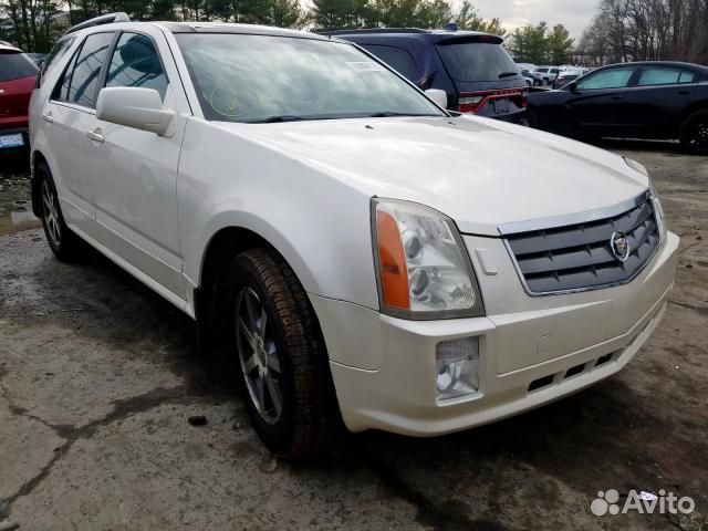 В разборе Cadillac SRX 2004год