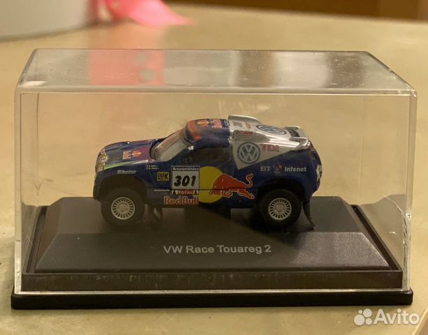 Модель автомобиля VW Race Touareg 2 1:72