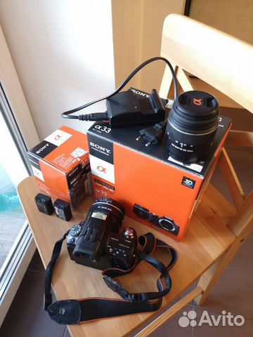 Зеркальный фотоаппарат Sony SLT-A33 Зеркальный фотоаппарат Sony SLT-A33