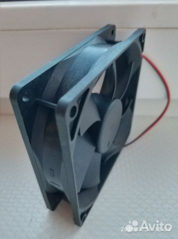 Кулер 24V 92x92mm Кулер 24V 92x92mm