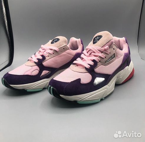 Кроссовки Adidas Falcon Кроссовки Adidas Falcon