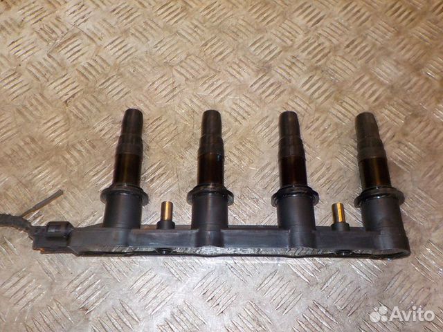 Катушка зажигания Opel Astra J Катушка зажигания Opel Astra J