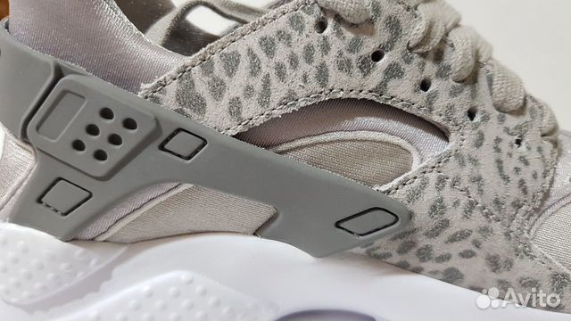 Nike Huarache RUN SE (GS) 904538 007 us-6Y ru-37.5