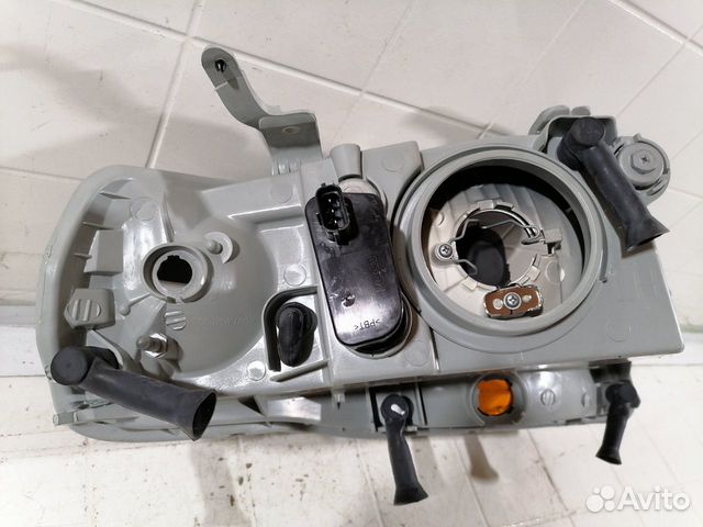 Фара галоген передняя левая Chevrolet Aveo T200