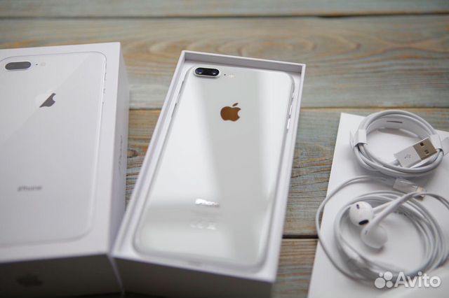 iPhone 8 Plus 256 гб белый