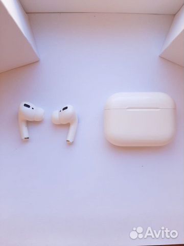 Наушники AirPods Pro