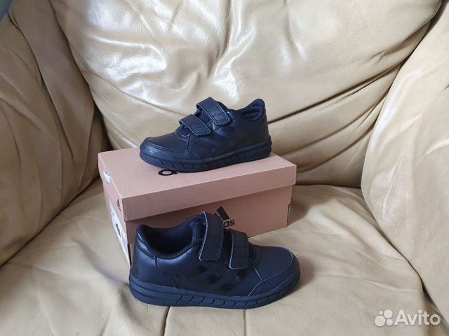 Новые детские кроссовки Adidas 28 р Новые детские кроссовки Adidas 28 р