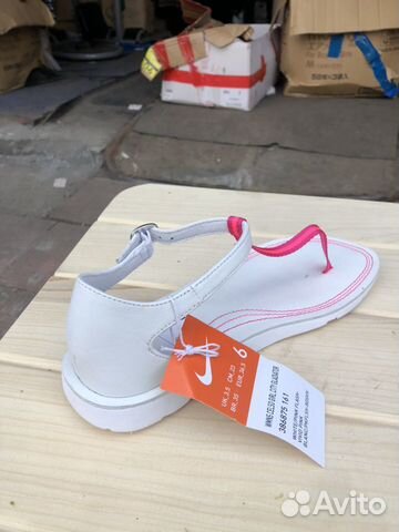 Босоножки Nike новые