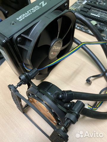Водяное охлаждение процессора Zalman LQ320 Водяное охлаждение процессора Zalman LQ320