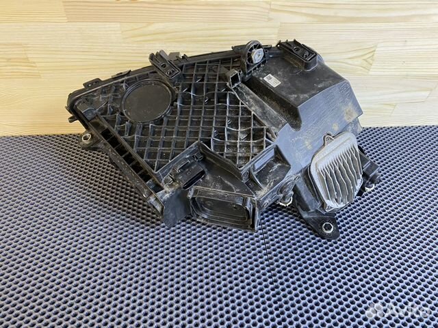 Mercedes X253 / W253 GLC фара левая LED