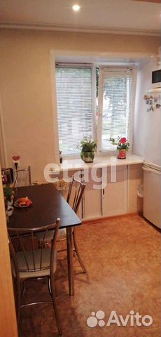 2-к квартира, 45.6 м², 2/5 эт.