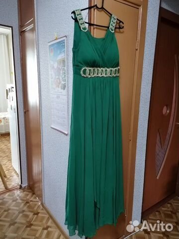 Платье цвета изумруд)