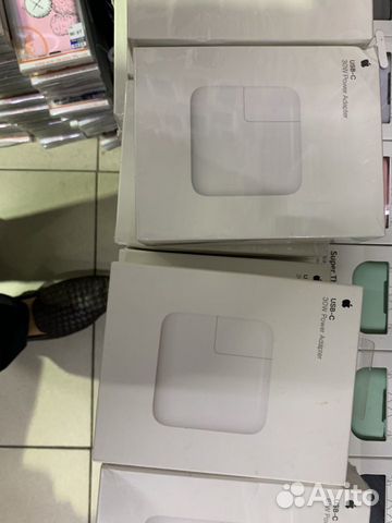 Адаптер Apple USB-C Адаптер Apple USB-C