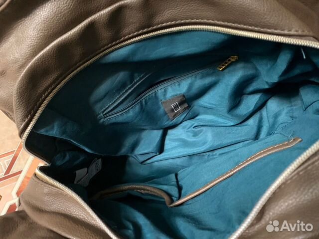 Стильная вместительная сумка цвет хаки