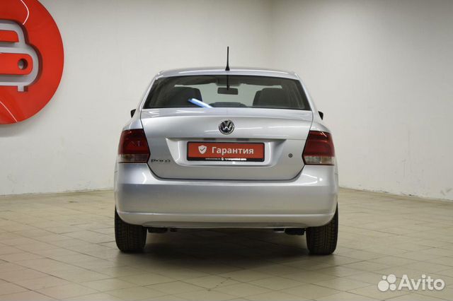 Volkswagen Polo 1.6 AT, 2013, 153 376 км Volkswagen Polo 1.6 AT, 2013, 153 376 км