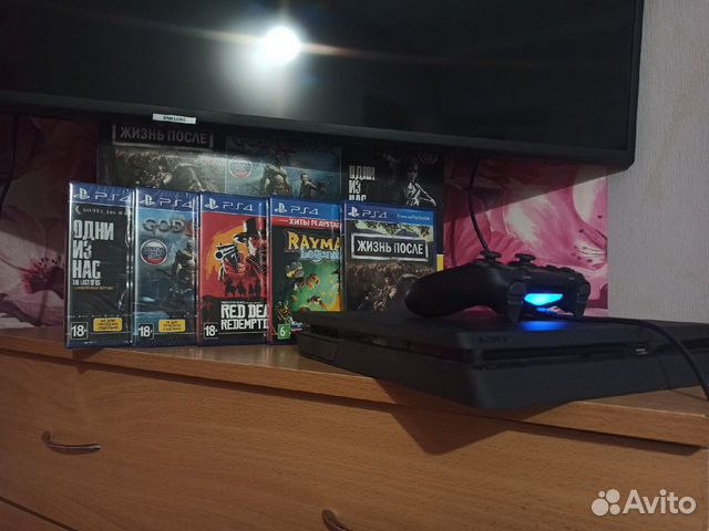 Игровая приставка PlayStation 4 Slim Black 1 Tb Игровая приставка PlayStation 4 Slim Black 1 Tb