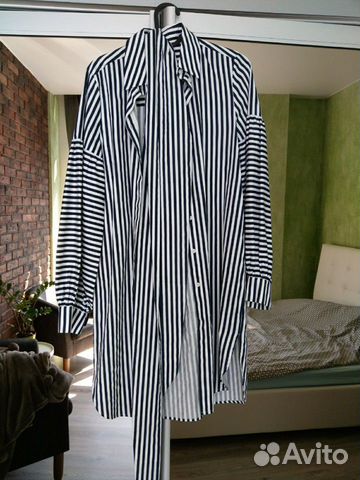 Платье-рубашка Armani Exchange XS Платье-рубашка Armani Exchange XS