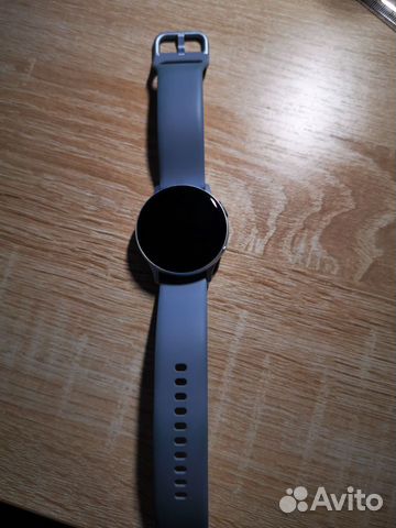 Продаю Смарт-часы Samsung Galaxy Watch Activ 2 Продаю Смарт-часы Samsung Galaxy Watch Activ 2