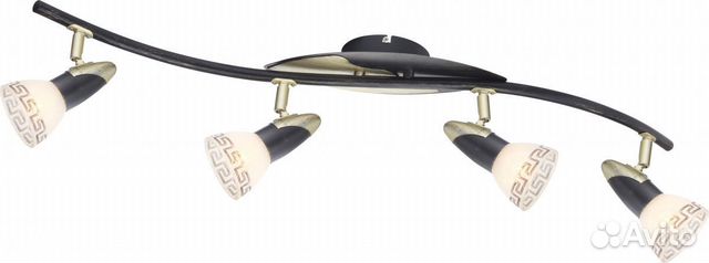 Светильник (4 поворотных спота) Светильник (4 поворотных спота)