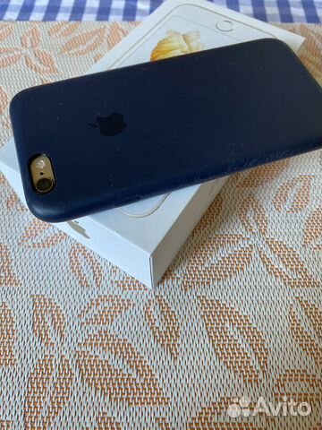 Телефон iPhone 6s