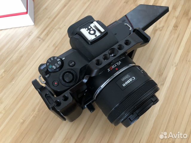 Зеркальный фотоаппарат canon m50 Зеркальный фотоаппарат canon m50