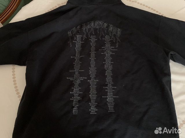 Худи vetements “The Pirate Bay”