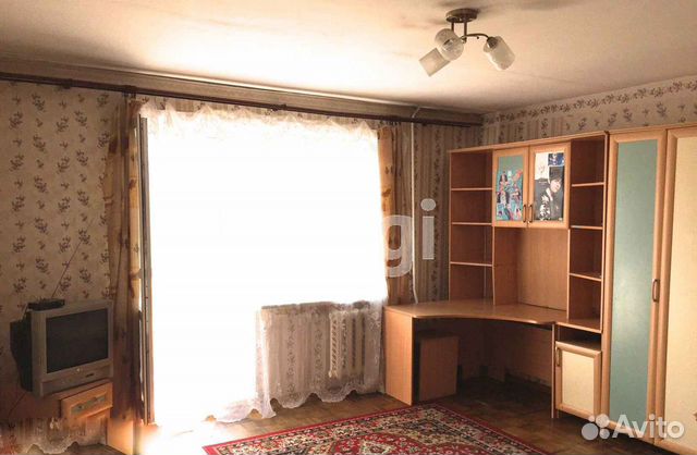 1-к квартира, 40 м², 4/5 эт.