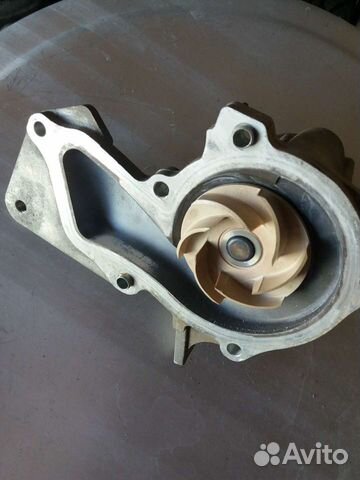 Помпа ford focus