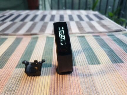 Фитнес трекер Honor Band 3