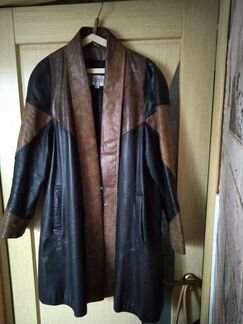 Плащ женский кожаный размер 50