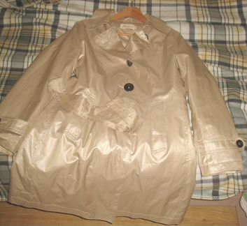 Плащ женский новый 