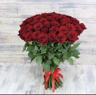 Цветы розы красные 51