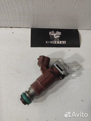 Форсунка топливная Nissan Sunny FB15 QG15DE