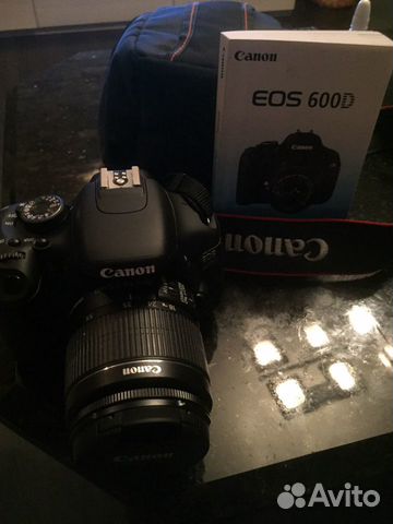 Зеркальный фотоаппарат Canon eos 600D
