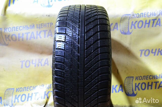 Goodyear Vector 4Seasons 235/50 R17