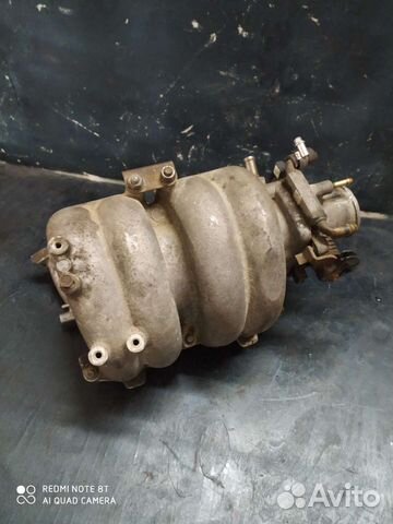 Впускной коллектор 