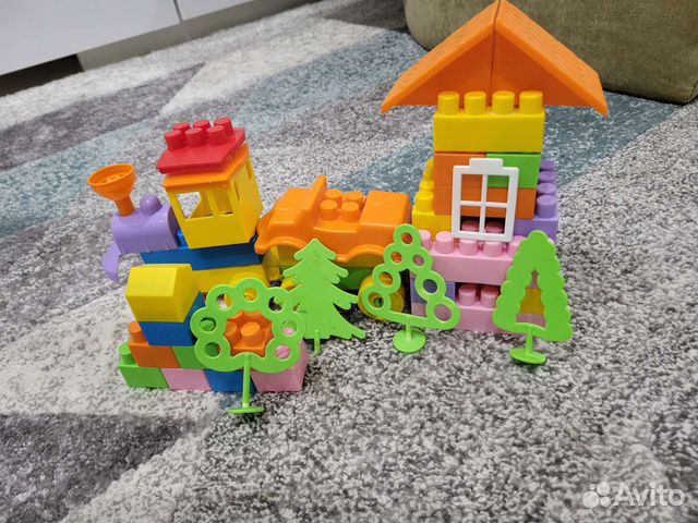 Конструкторов воронеж. LEGO Duplo 10558. LEGO Duplo паровозик. Лего дупло поезд с цифрами 10558. Дупло паровозик 10558.