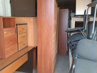 Бу офисная мебель: шкаф, столы 2шт, стулья