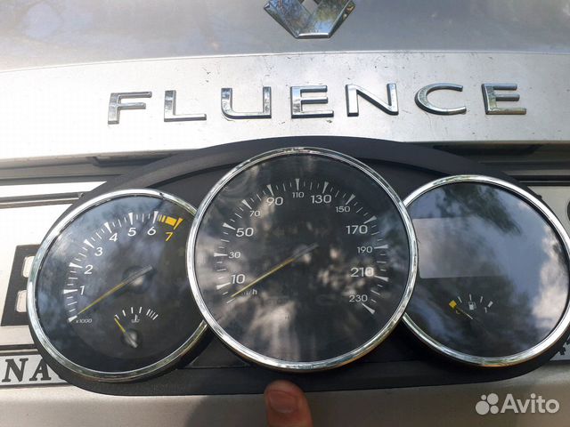 Панель приборов флюенс