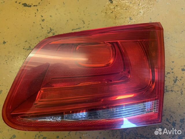 Фонарь правый внутренний VW Touareg 2