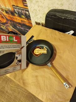 Сковорода чугунная Биол 26см