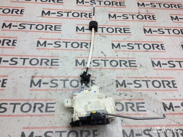 Замок двери передний левый Audi A6 C6/4F AUK 2008