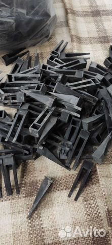 Клинья для системы выравнивания пола