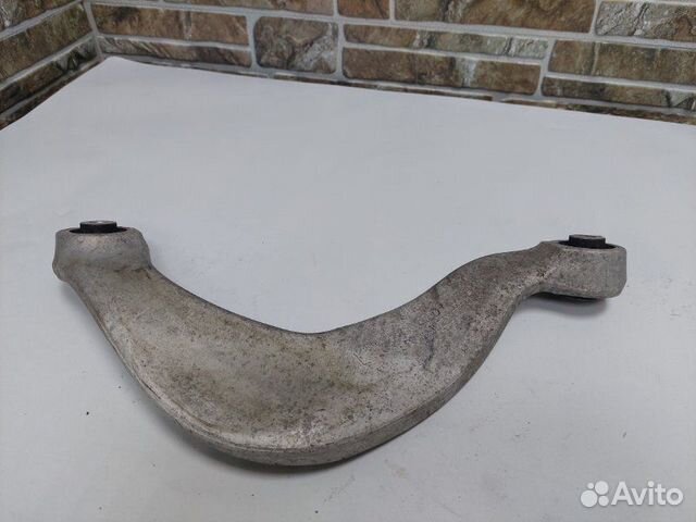 Рычаг подвески верхний задний левый Audi A4 B8