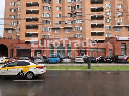 Сдам торговое помещение, 291 м²