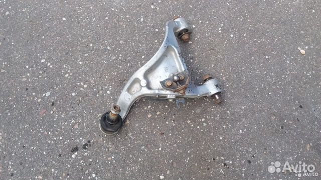 Рычаг верхний задний левый Nissan Teana J31