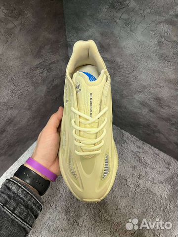 Adidas ozweego celox