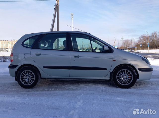 Renault Scenic 1.6 AT, 2001, 273 500 км